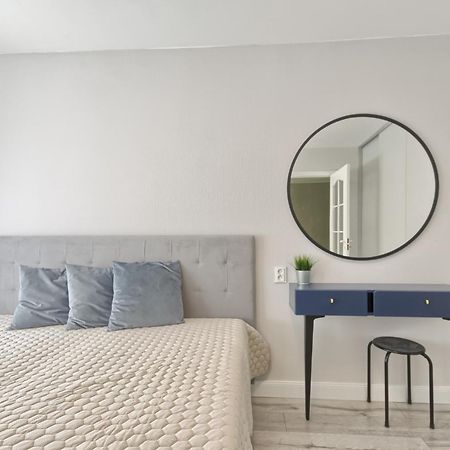 Apartamentai Vilniaus Alejoje Druskininkai Luaran gambar
