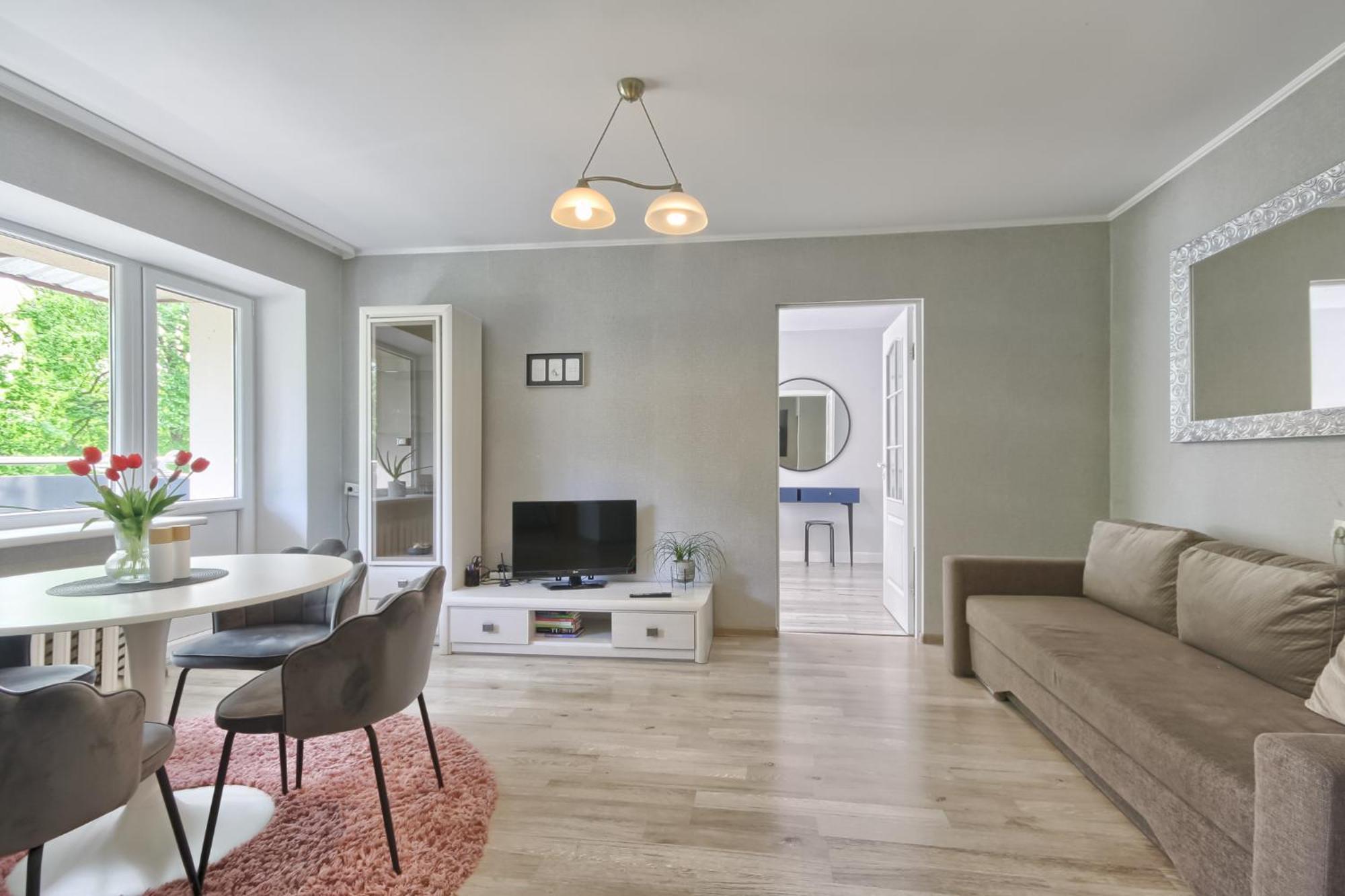 Apartamentai Vilniaus Alejoje Druskininkai Luaran gambar